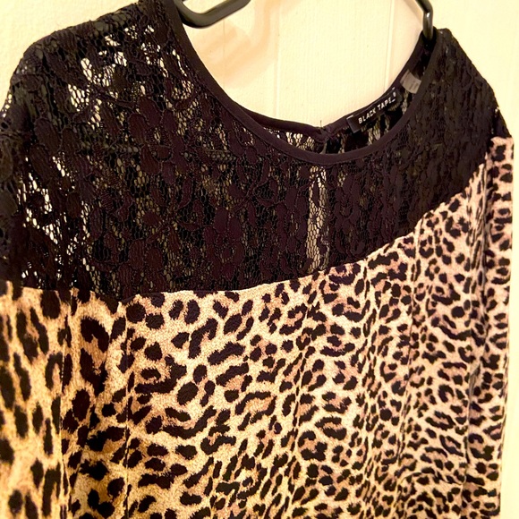 Long sleeve dress 💛🖤🐆 - Picture 1 of 2